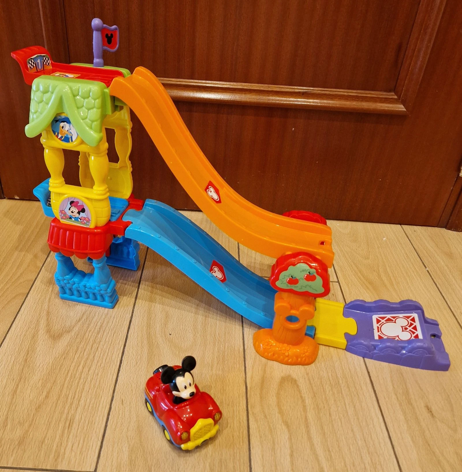 VTech Tut Tut Bólidos Disney - La Casita de Mickey (con Coche)